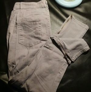 Grey skinny jeans